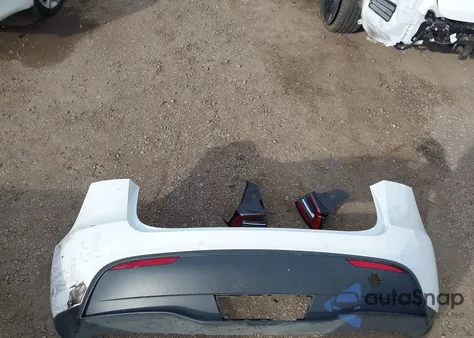 2021 Tesla Model Y Long Range Dual Motor All-Wheel Drive из США, поврежденный, VIN 5YJYGAEE4MF214084